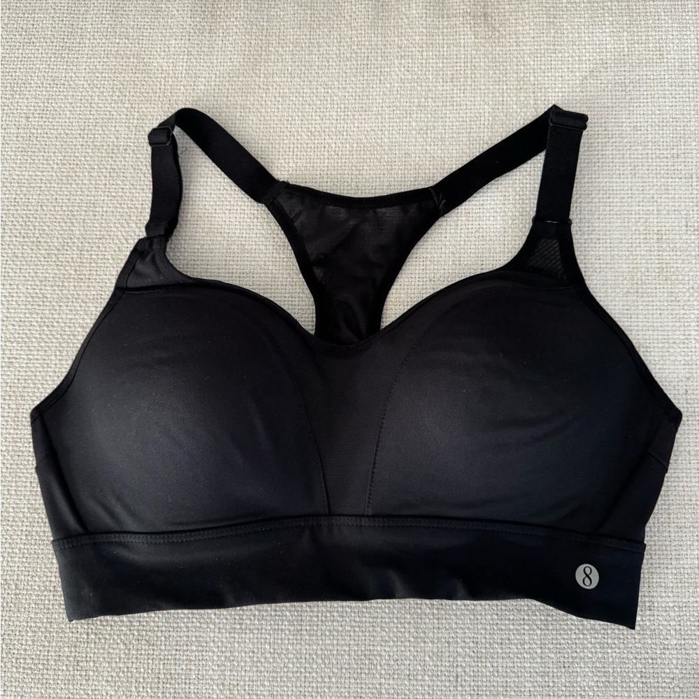 Layer 8 Qwick dry sports bra